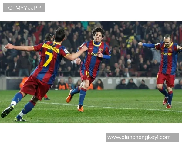 全球足坛14位传奇足球明星的精彩瞬间与成就盘点 全球足坛14位传奇足球明星的精彩瞬间与成就盘点